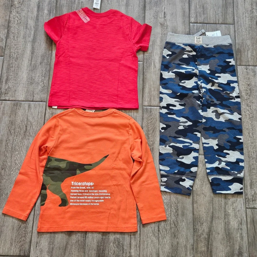 Gap Dinosaur Shirt and Pants Set Kids 5 Red Orange Blue NEW Camo Sequin T-Rex